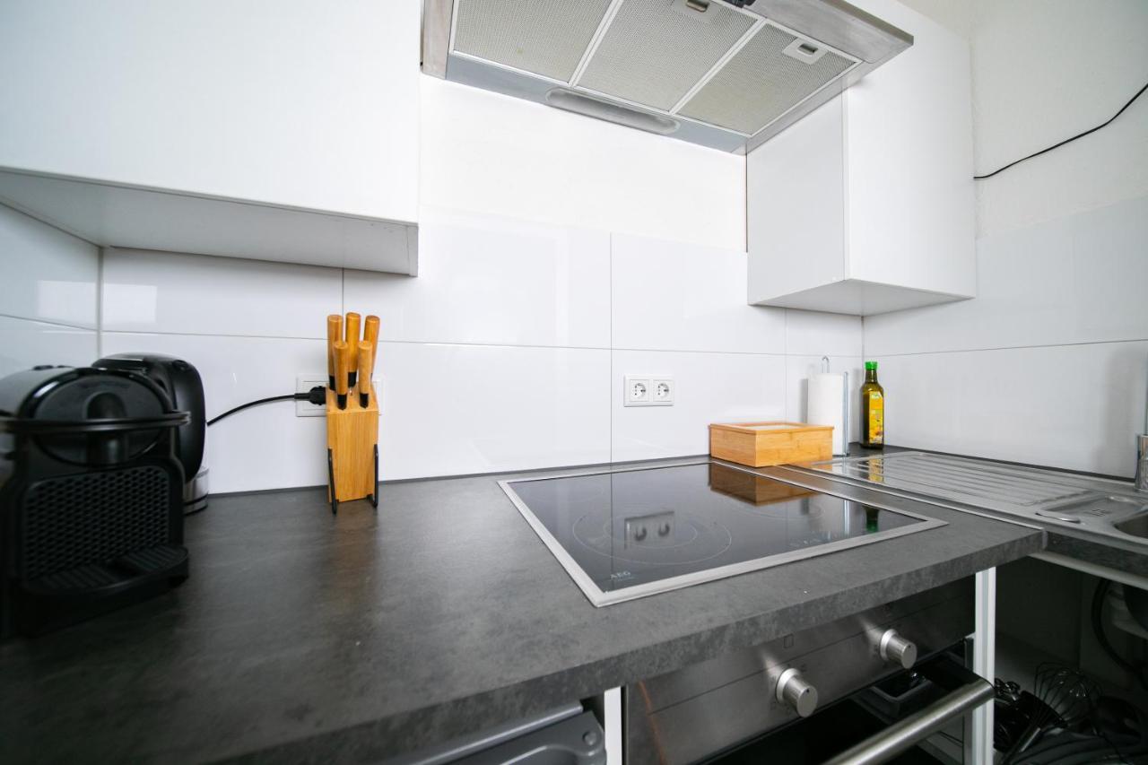 Favorite Stays - Suite And More - Kitchen ノイス エクステリア 写真
